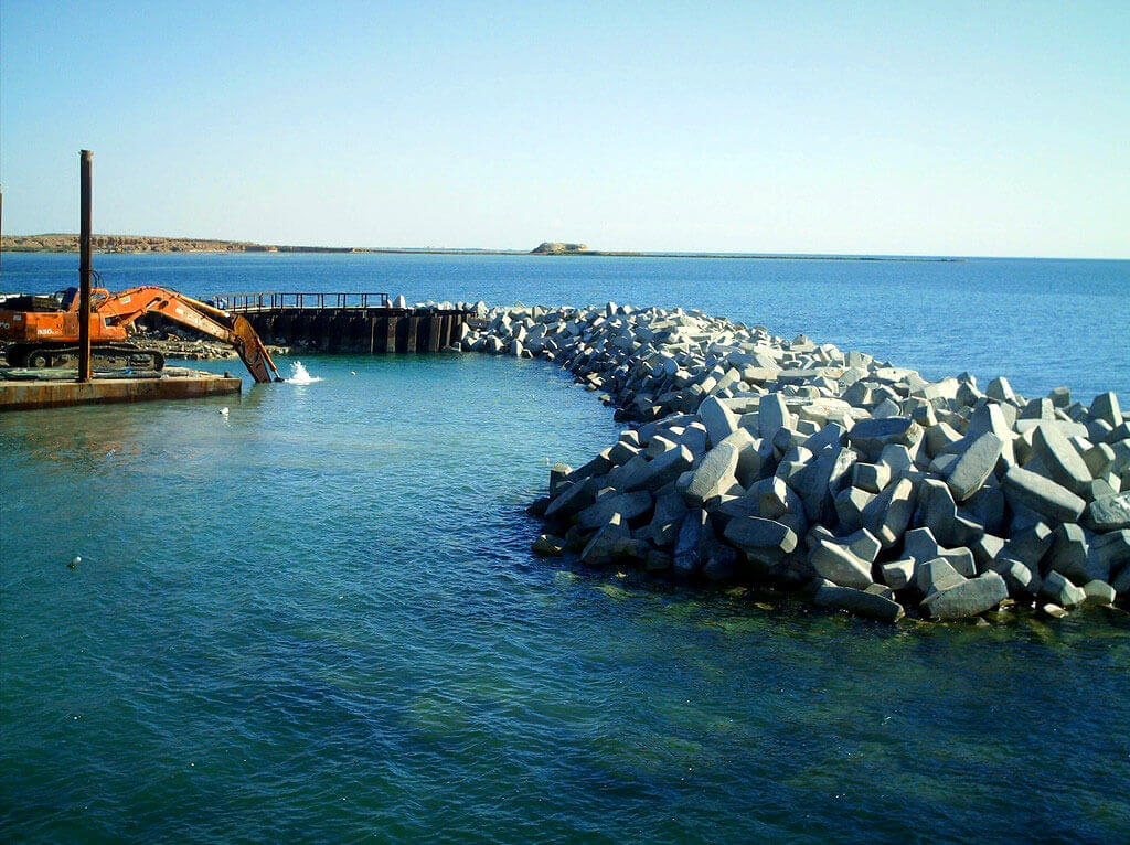 شرکت فربال بنا-صفحه اصلی-آب گیری از دریا-intake